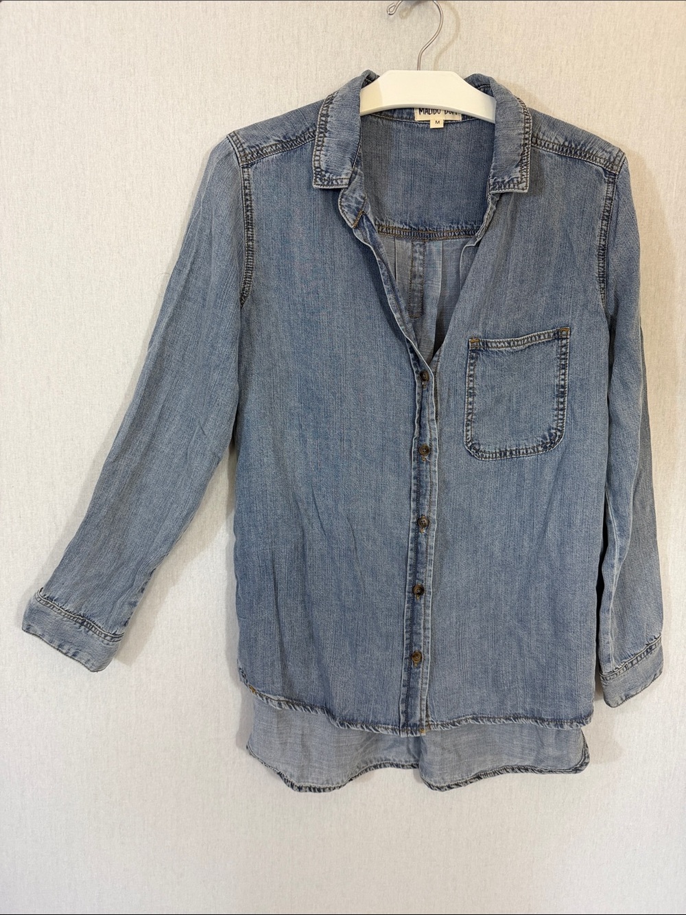 Malibu Bum Light Blue Denim Button-Front 100% Engel shirt